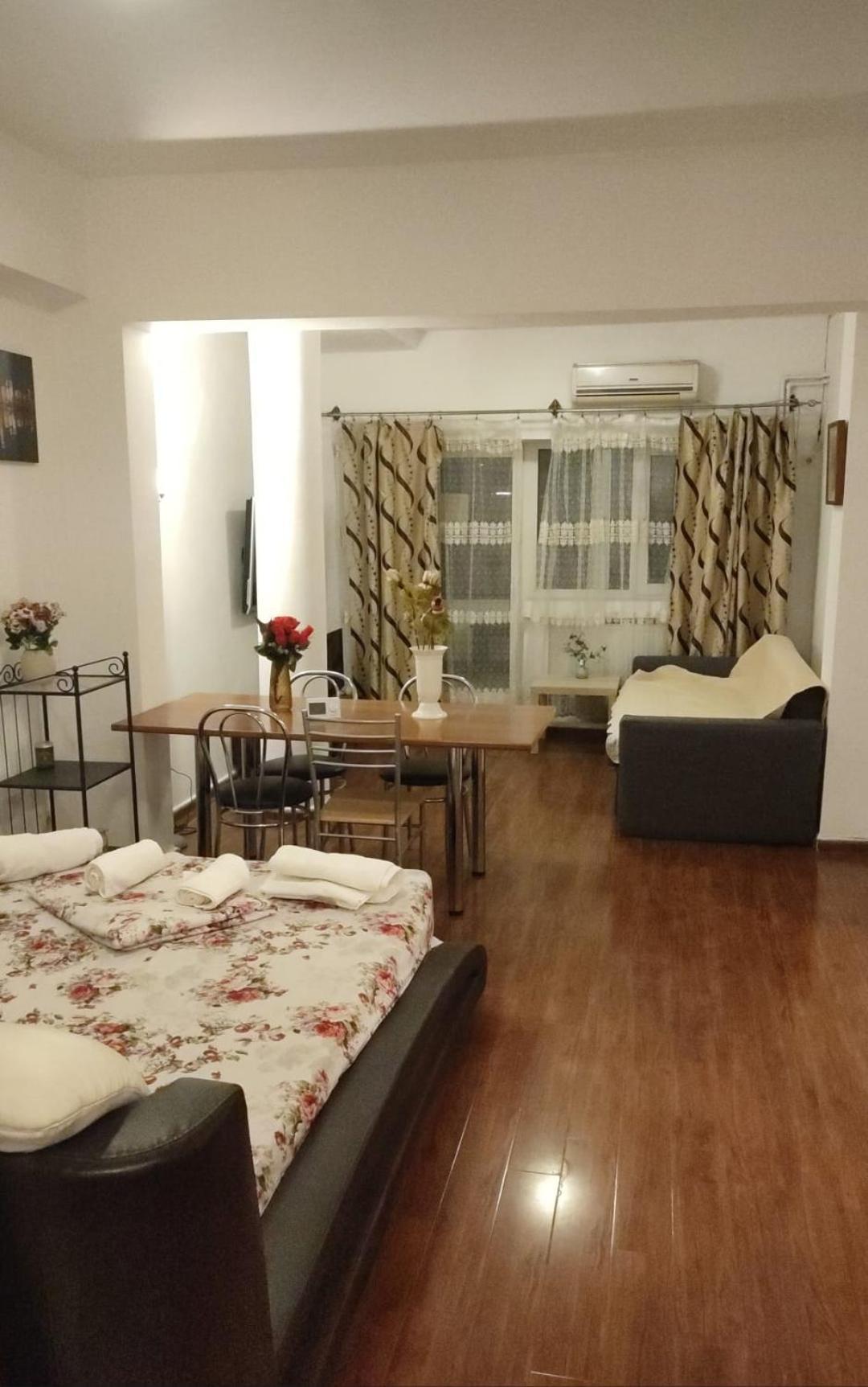 Old Center Apartament Bukareszt Zewnętrze zdjęcie
